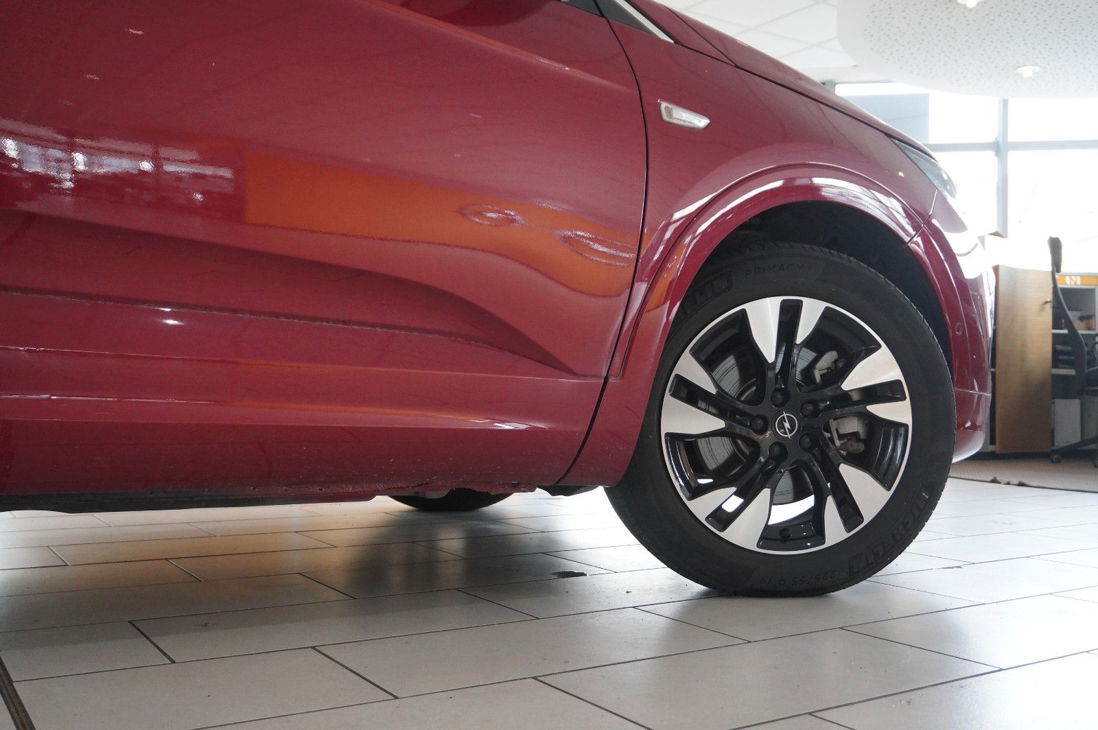 Fahrzeugabbildung Opel Grandland (X) 1.6T EDITION HYBRID NAVI/LED/VIRT.