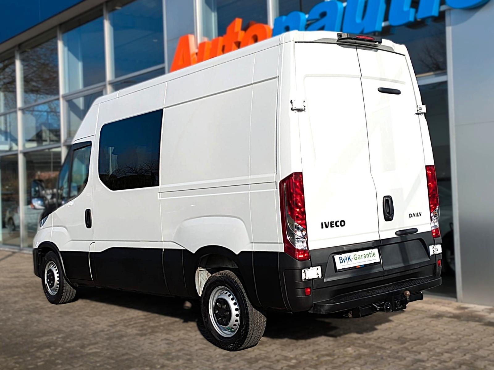 Iveco Daily DOKA KASTEN 6 SITZE KLIMA NAVI STANDH. CAM