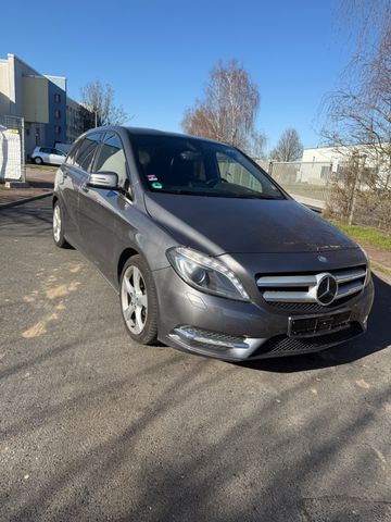 Mercedes-Benz B 220 B -Klasse B 220 CDI / d