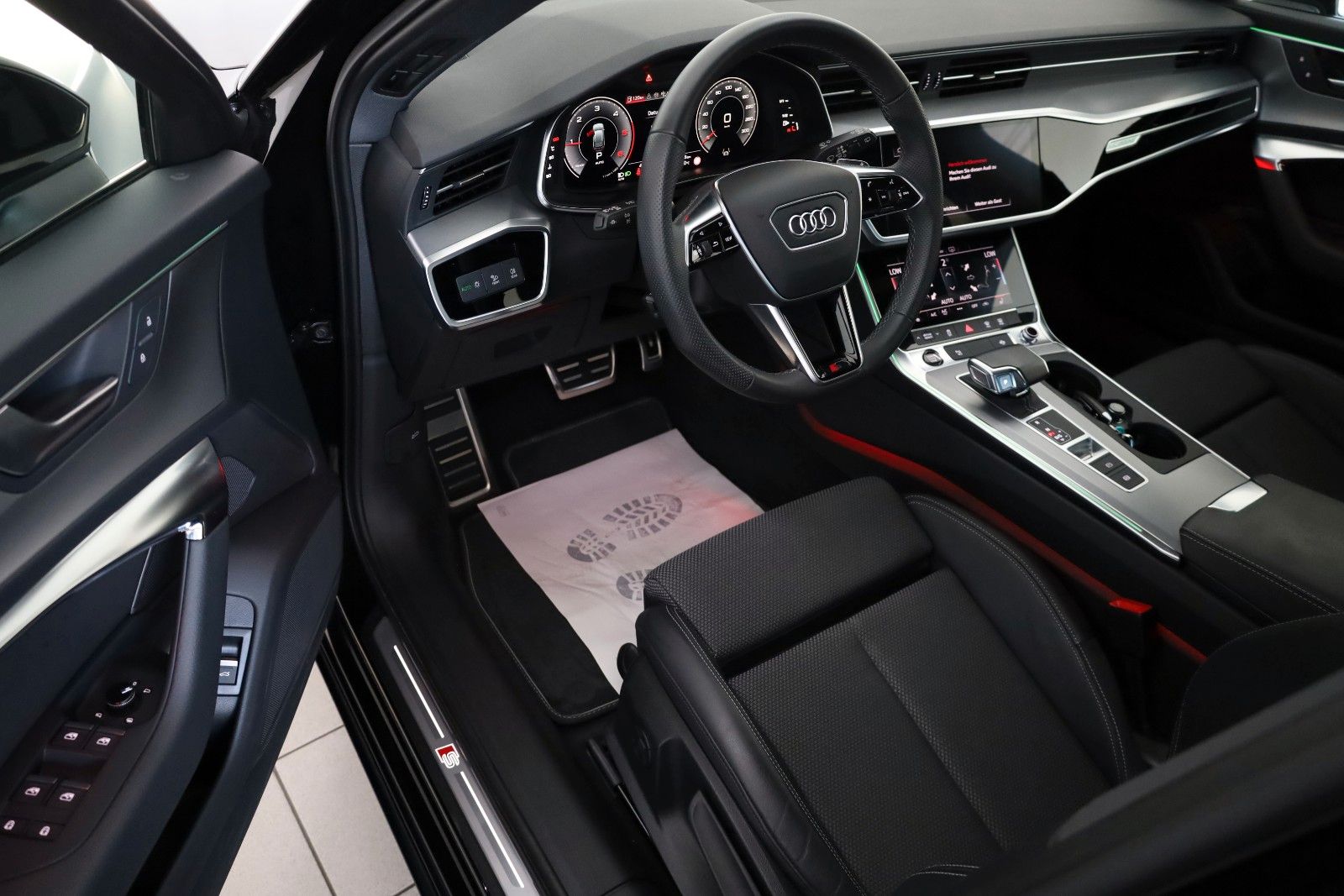 Fahrzeugabbildung Audi A6 Avant 40 TDI quattro S line TLeder,Matrix-LED
