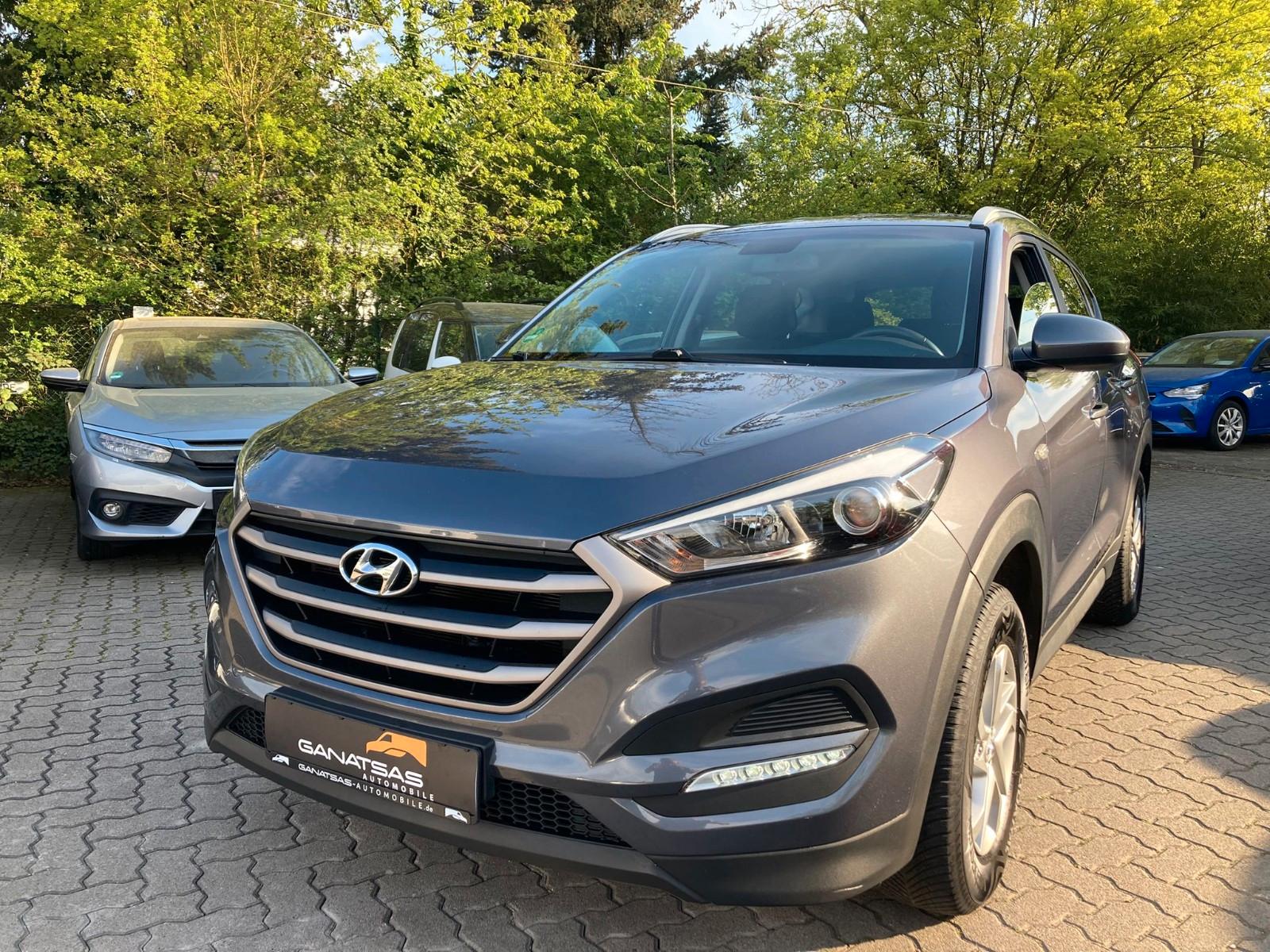 Hyundai Tucson blue Classic 2WD