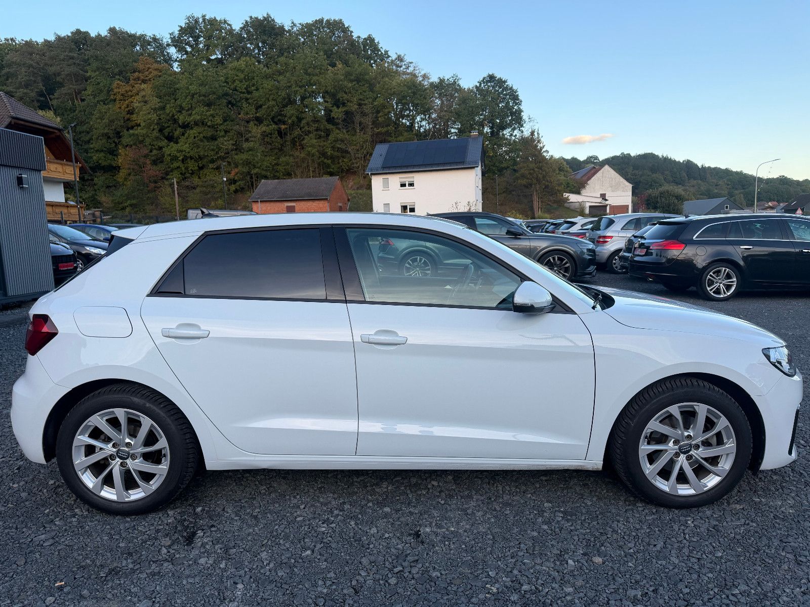 AUDI A1 Sportback 30 TFSI Advanced PDC/TEMPO – Foto 7