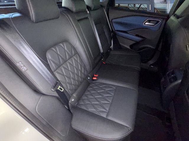 Nissan Qashqai Tekna+ 4x4*HUD*Pano*Navi*Leder*Bose*360*