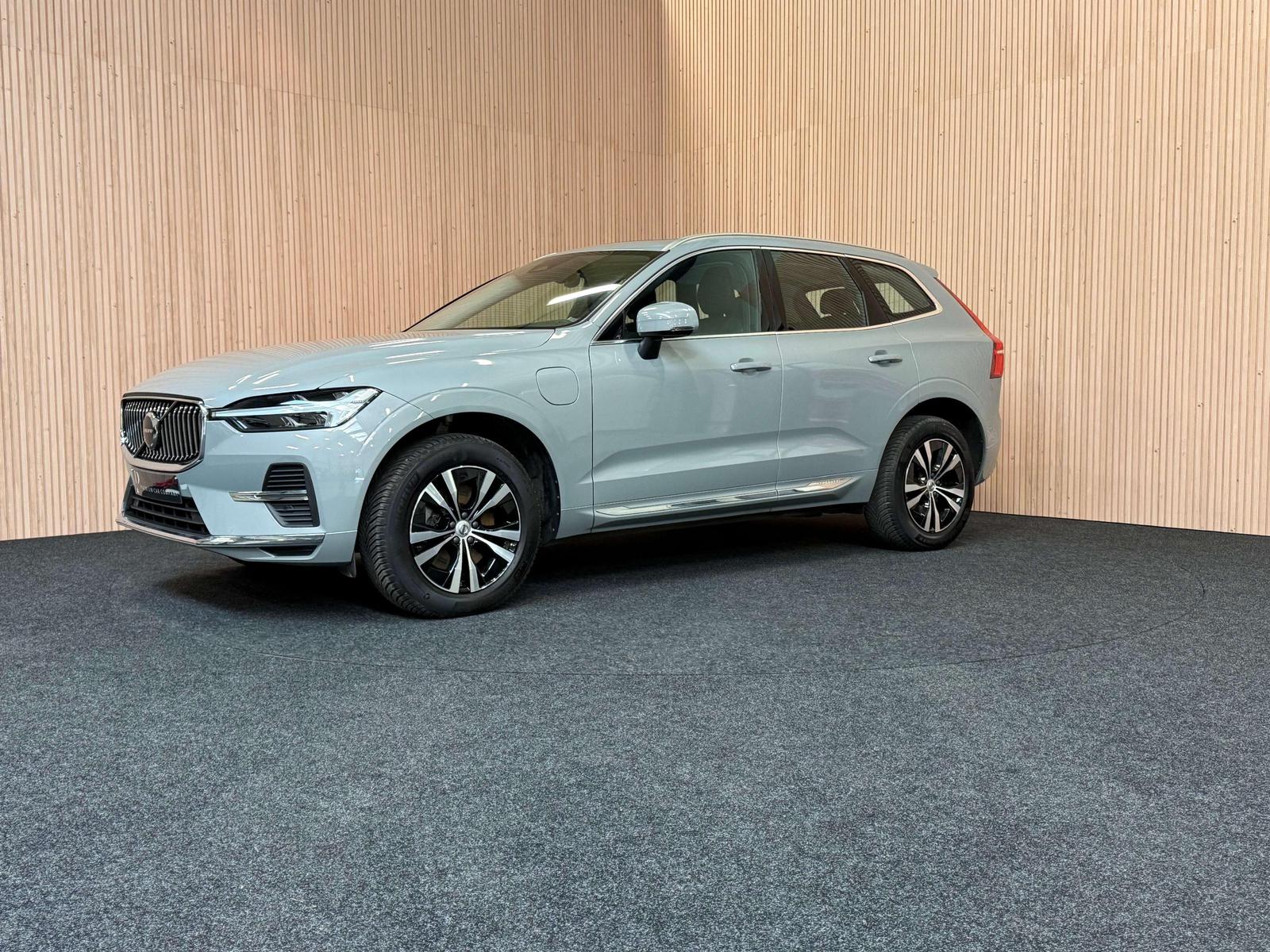 Volvo XC60 XC60 2.0 T6 PHEV AWD Plus Bright (257kW)|Pa