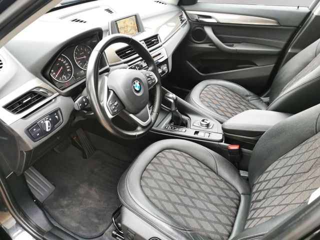 BMW X1 xDrive 20 i xLine Navi LED PDC 1-Hand