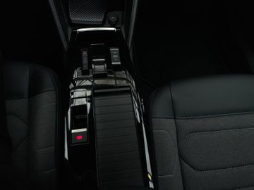 Citroën C4 Plus PureTech 130 S&S EAT8