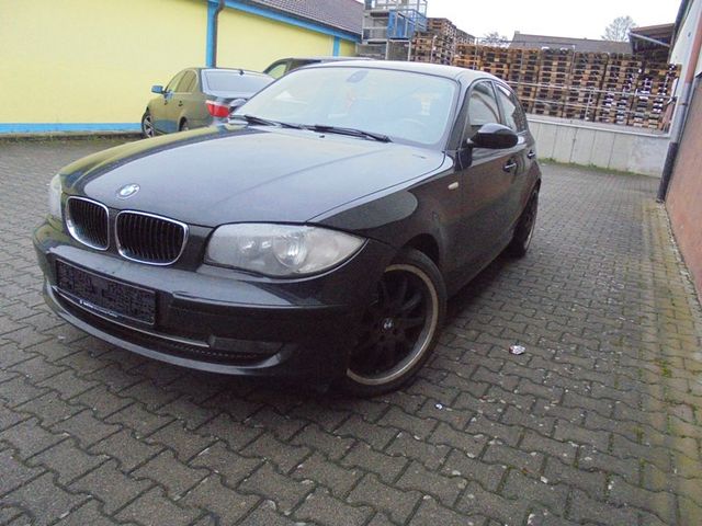 BMW 116i Edition LifestyleTÜV 12/26;K/D- NEU;PDC;TOP