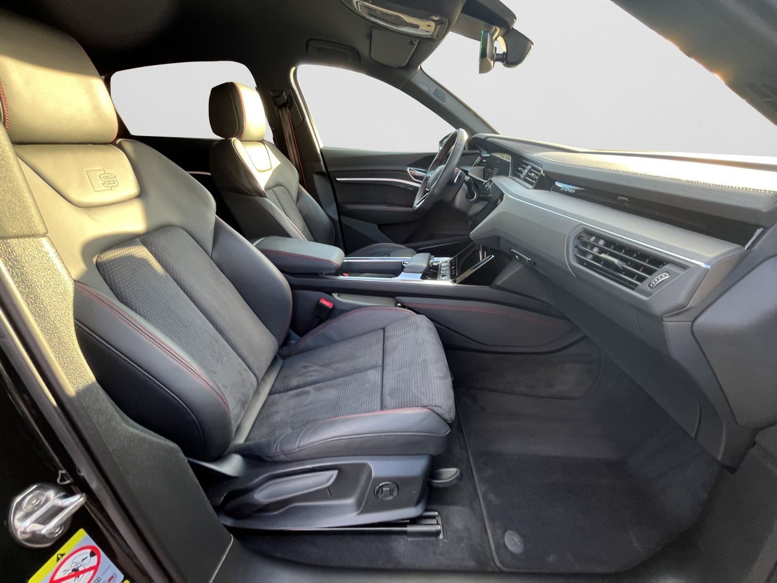 Audi Q8 e-tron - Bild 5