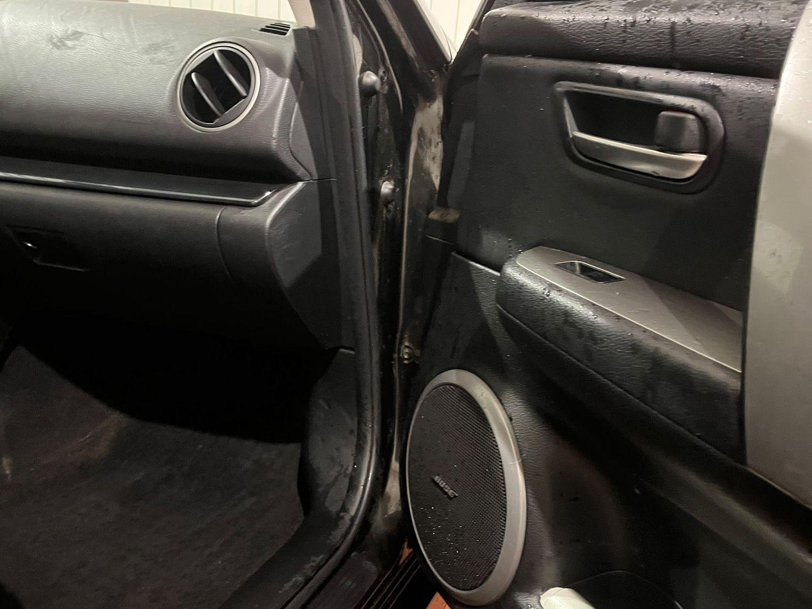 Mazda 2 2008 — photo 14