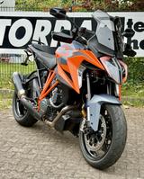 KTM 1290 Superduke GT, Akrapovic etc. NUR 7971 Km ! - Angebote entsprechen deinen Suchkriterien