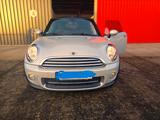 MINI Cooper Cabrio Highgate Highgate - MINI Cooper Cabrio von privat