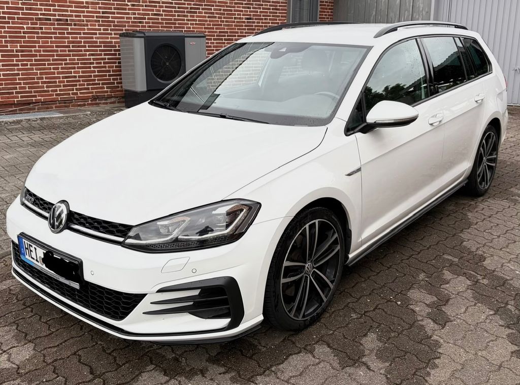 Image of Volkswagen Golf