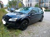 Ford Focus 1,4 ltr.,  Schräghecklimousine - Ford Focus: Schrägheck