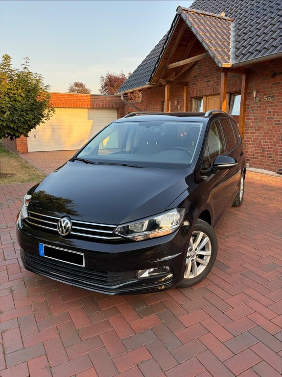 Image of Volkswagen Touran
