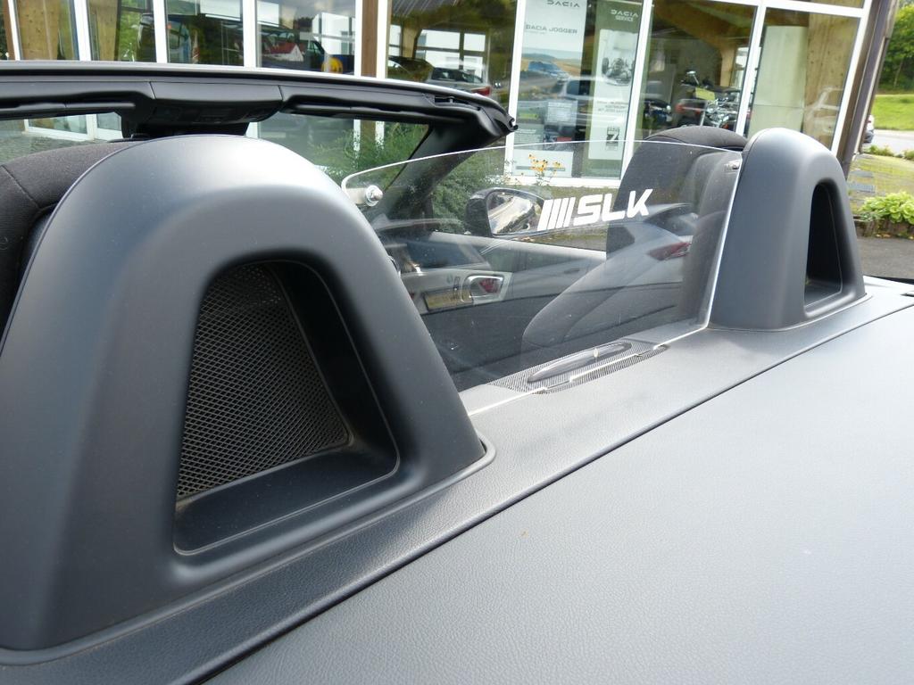 Mercedes-Benz SLK 250