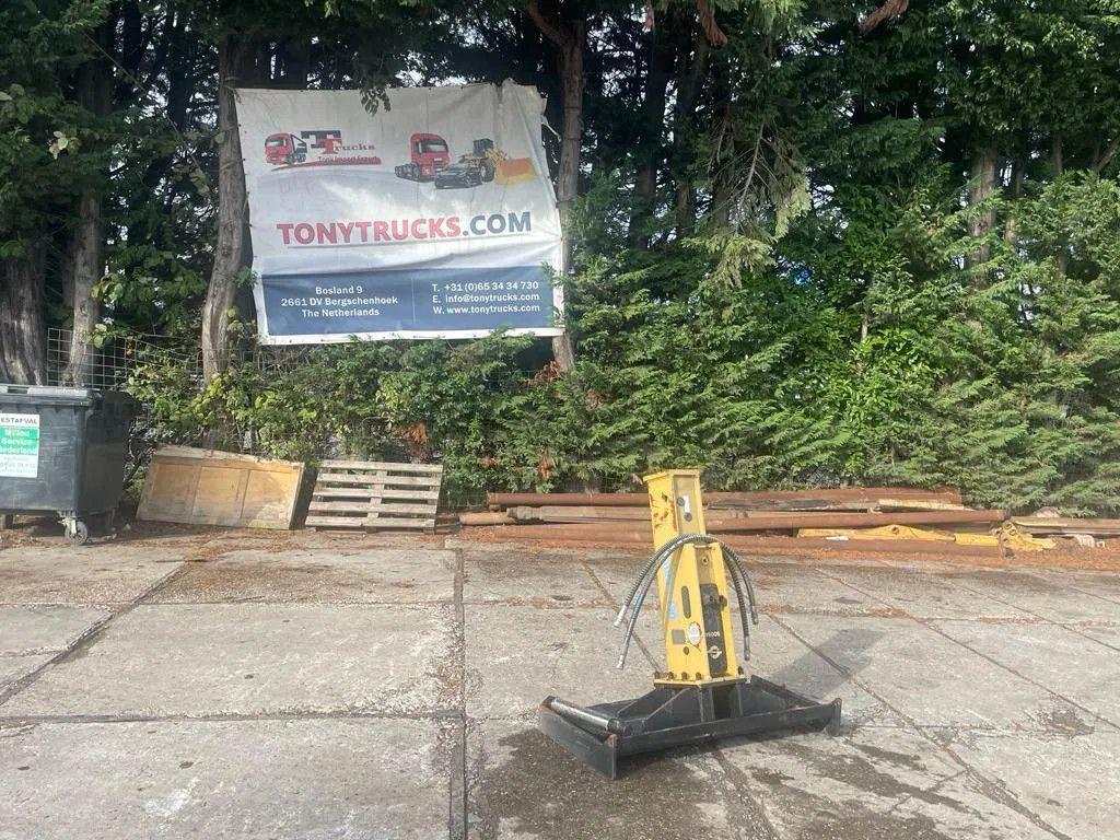 Other Soosan  SB30 Hydraulic Breaker Skid steer