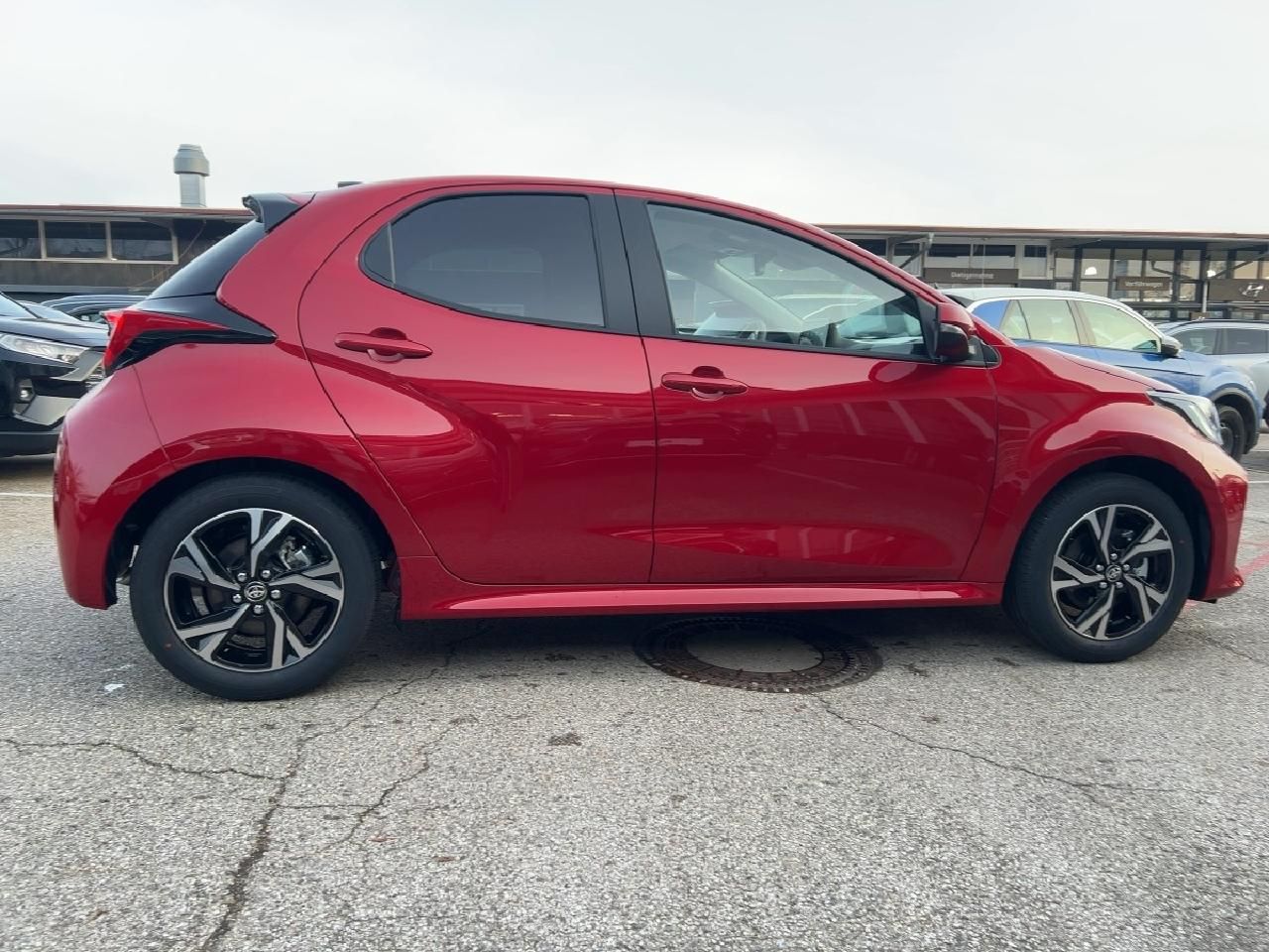 Fahrzeugabbildung Toyota Yaris Hybrid 1,5 Teamplayer *Safety+Comfortpaket