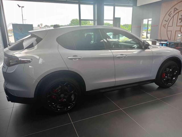 Alfa Romeo ALFA ROMEO Stelvio 2.2 Turbodiesel 210 CV AT8 Q4 imagem 3