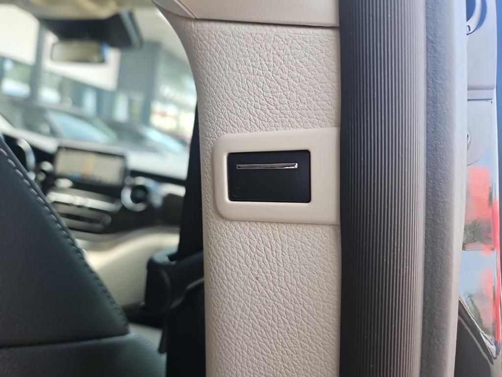 Fahrzeugabbildung Mercedes-Benz V 300 Marco Polo 4x4 EASY-UP SD 2,5tAHK 360° EDW