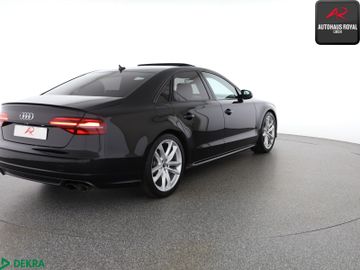 Audi S8 - 5