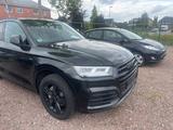 Audi Q5 quattro sport - Audi Q5 mit Benzin-Antrieb: Geländewagen