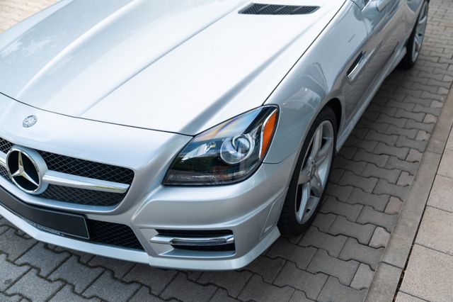 Mercedes-Benz SLK 350 BlueEfficiency/ AIRSCARF/ H&K/ PANO