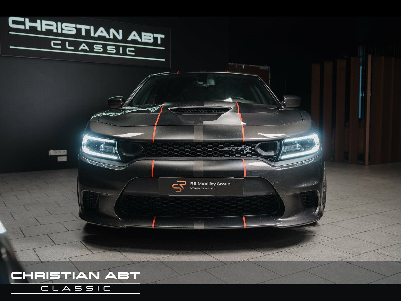 Fahrzeugabbildung Dodge Charger SRT Hellcat
