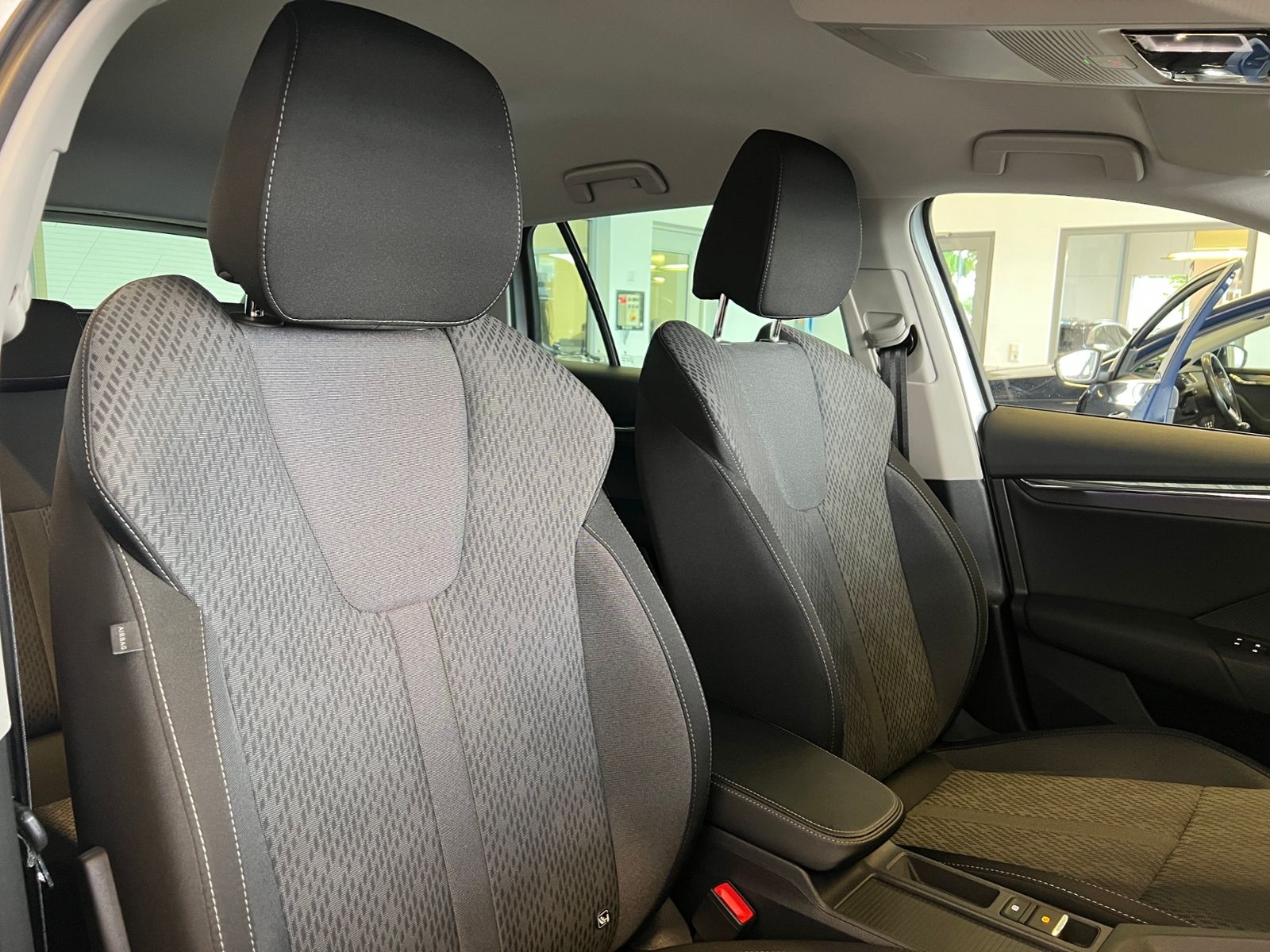 Fahrzeugabbildung SKODA Octavia Combi 1.4 TSI iV Style*Garantie, Matrix-