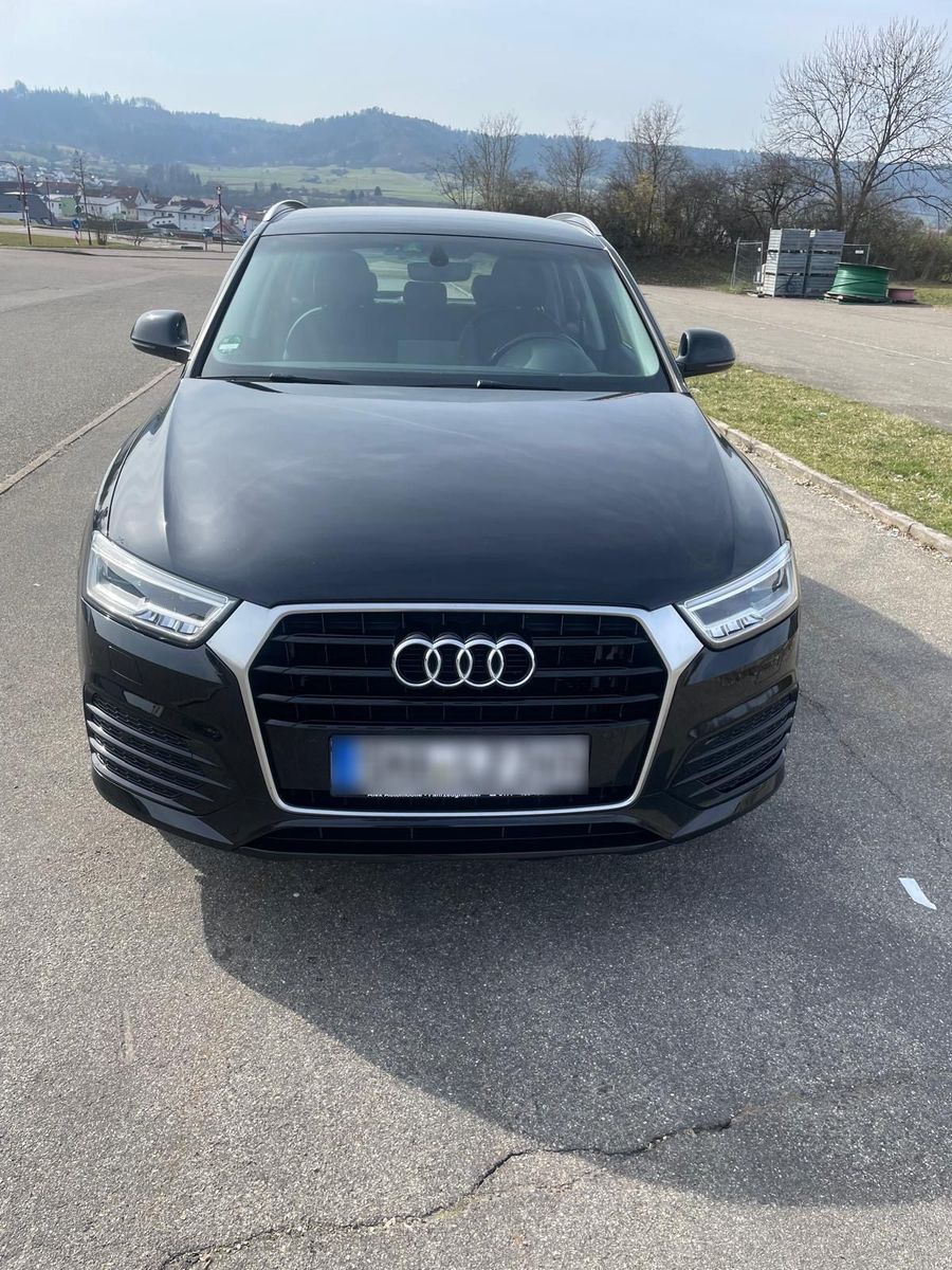 AUDI Audi Q3, S Line 2.0