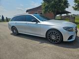 Mercedes-Benz E 300 d T Autom. -
