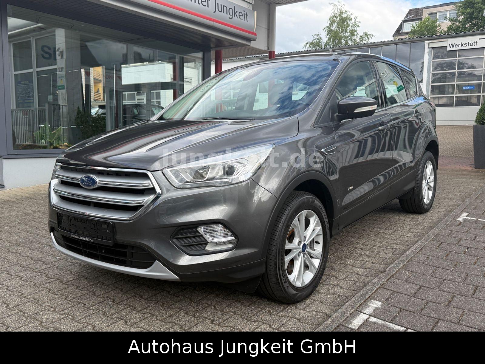 Ford Kuga Titanium *4x4*R-Kamera*1.Hand*AHK*