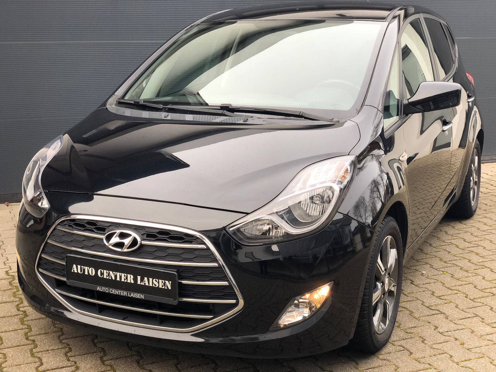 HYUNDAI ix20