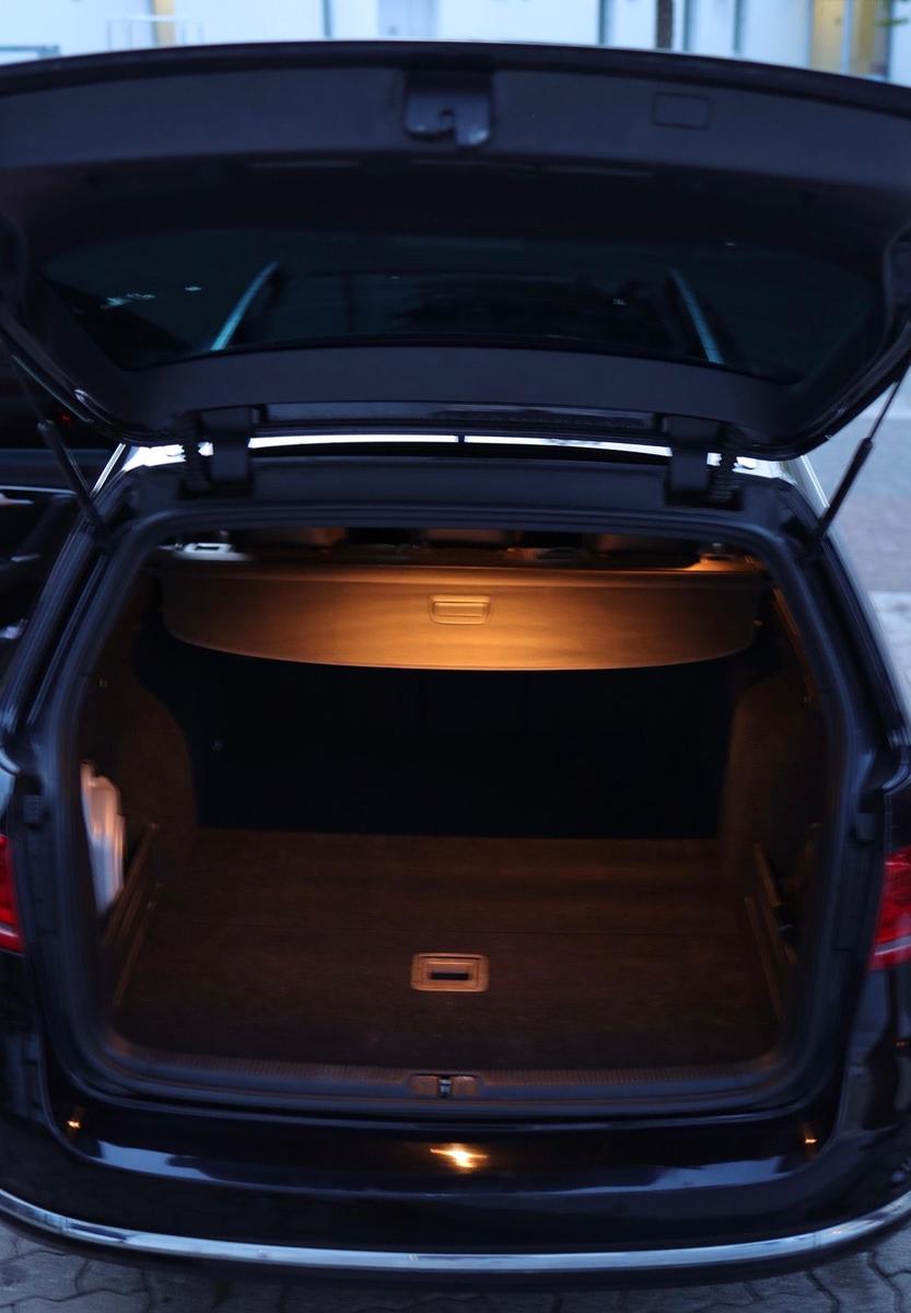 Volkswagen Passat 2012 — photo 11