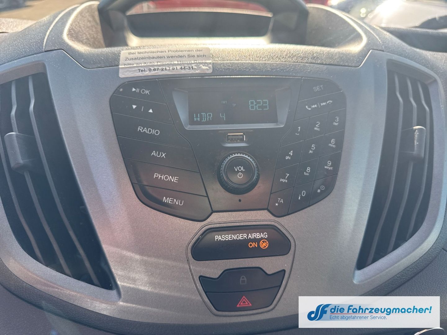 Fahrzeugabbildung Ford Transit Kombi 350 L3 2.2 TDCi DPF *7126 *KLIMA