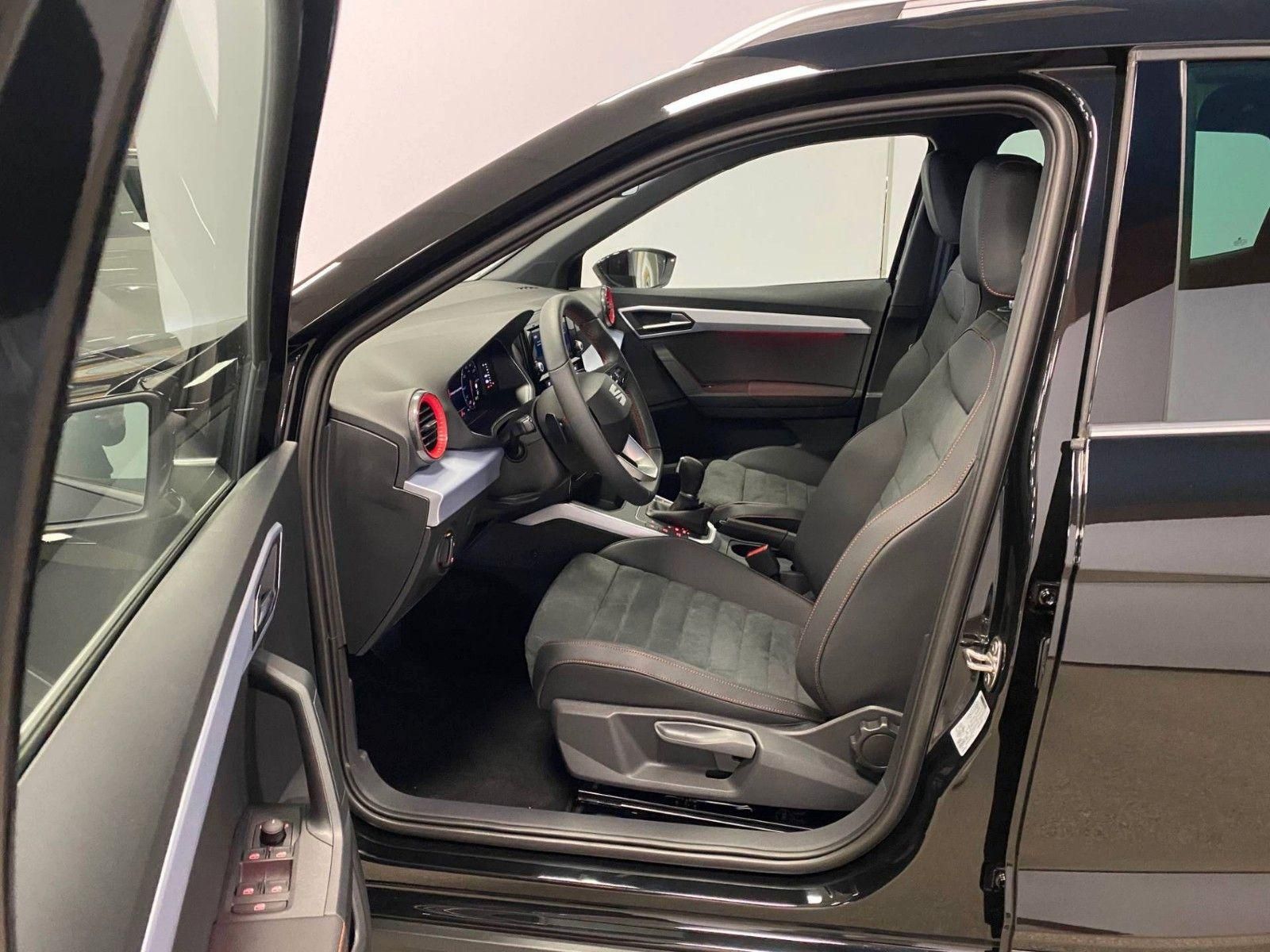 Fahrzeugabbildung SEAT Arona 1.5 TSI FR DSG GARANTIE 5+ACC+AHK+Spurwech