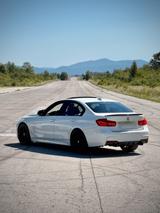 BMW 340i xDrive M-performance - weiße BMW 340