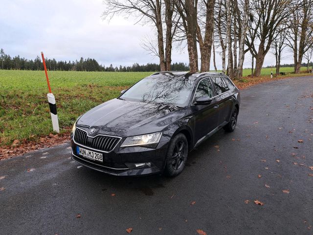 Skoda Superb  Kombi 2.0 TDI