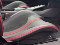 FERRARI F8 - Ansicht 33