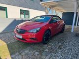 Opel Cascada 2. Hand / Allwetterreifen - gebrauchte Opel Cascada aus dem Jahr 2019