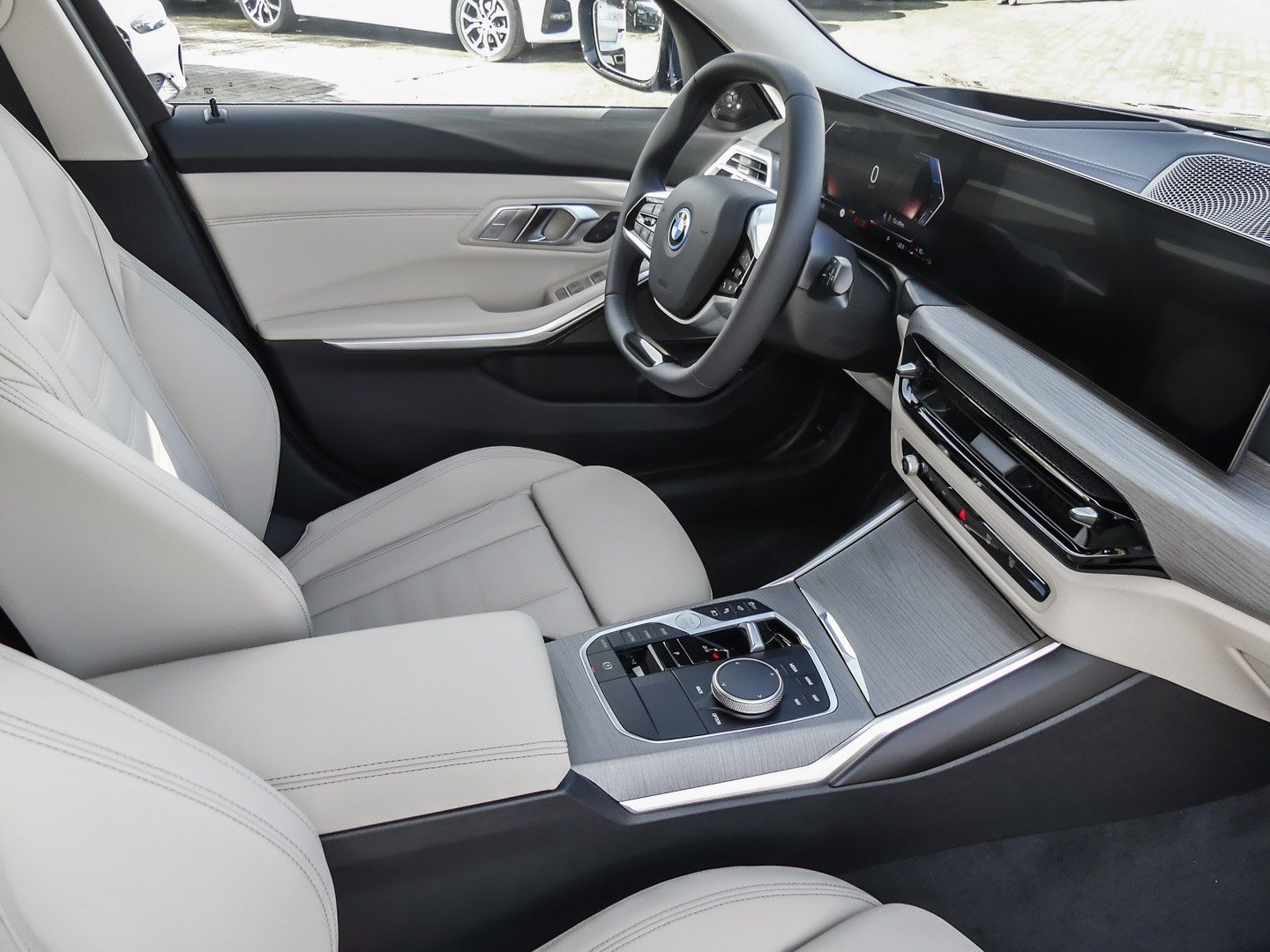 BMW 330 - Bild 5