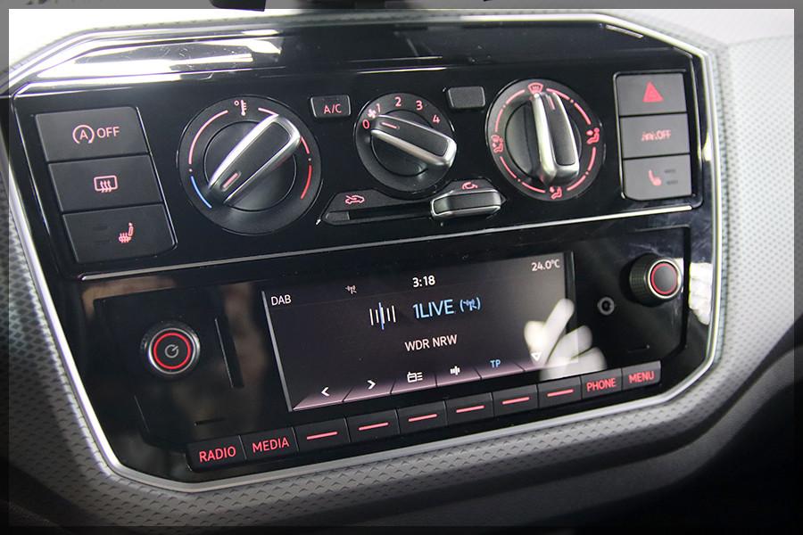 Volkswagen up! Active SITZHZG / CAM / PDC