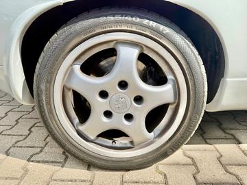 1992 Porsche 928 缩略图 13