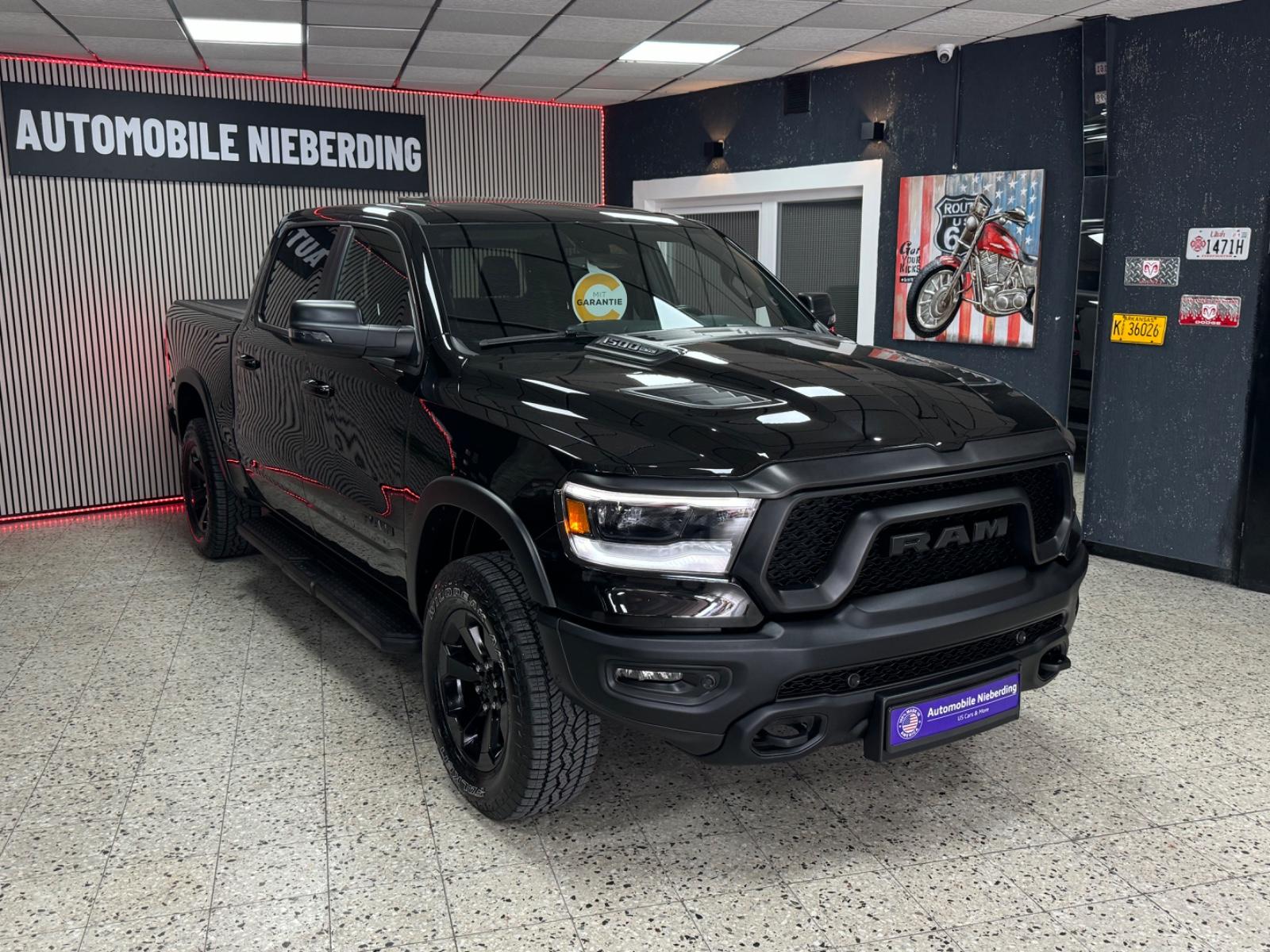 Dodge RAM 5.7 HEMI 4X4 Rebel /LCD-Tacho /Pano/12 NAVI