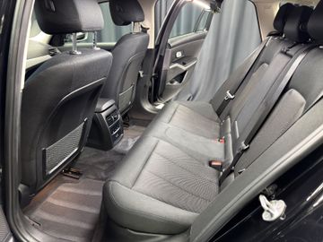 BMW 320 - 12