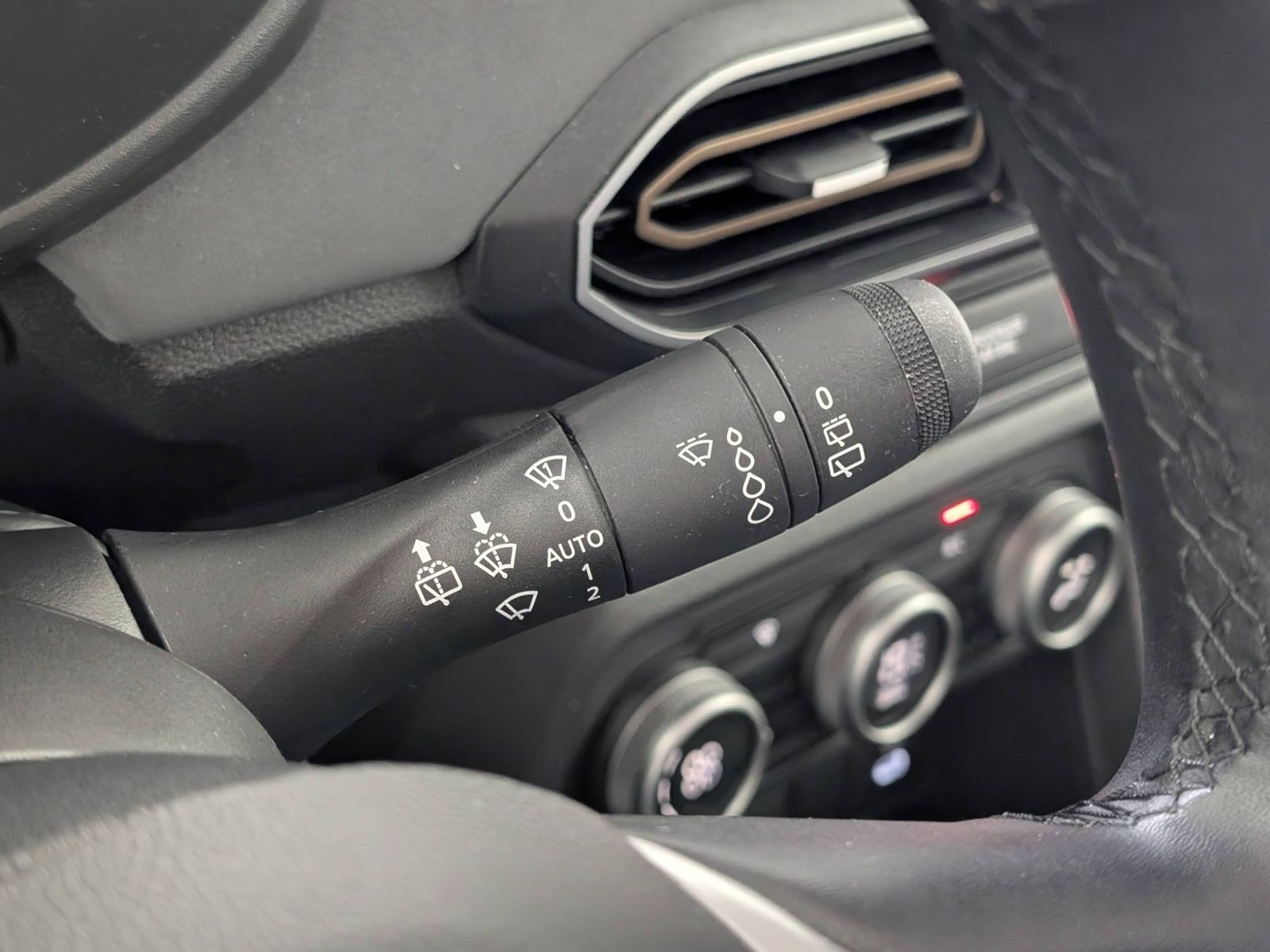 DACIA Jogger  TCe 110 Extreme+ 7-Sitzer Navi SHZ – Bild 30