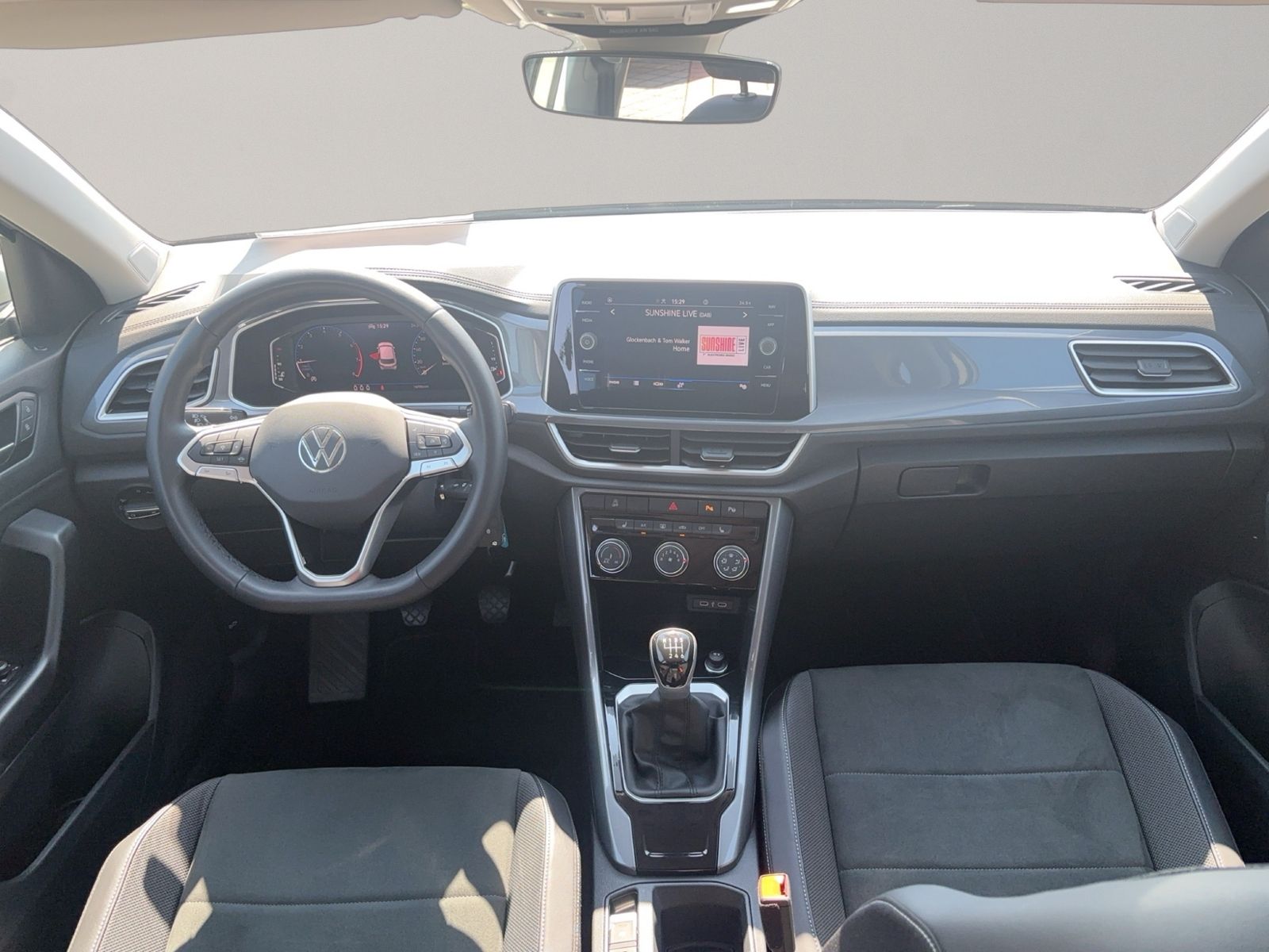 T-Roc 1.0 TSI Style, Dachreling, Lenkrad heizbar
