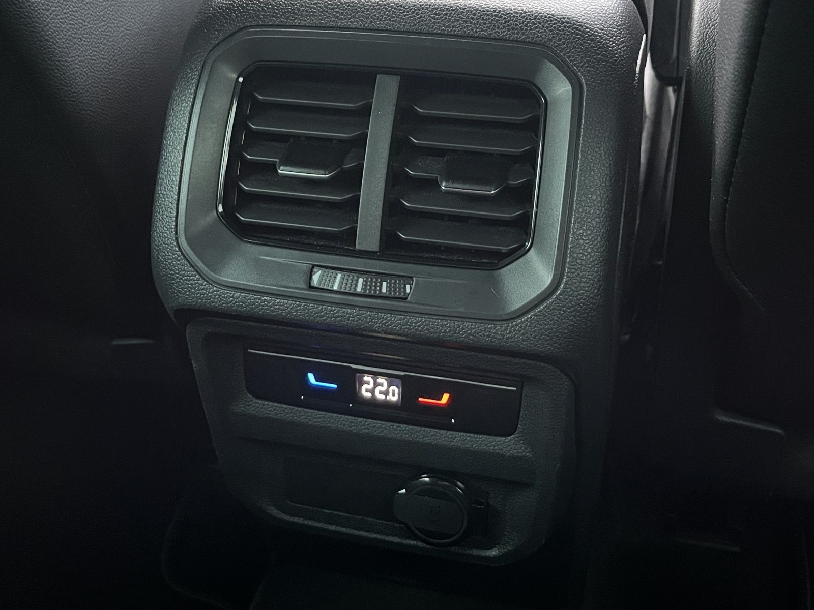 Volkswagen Tiguan - Bild 17