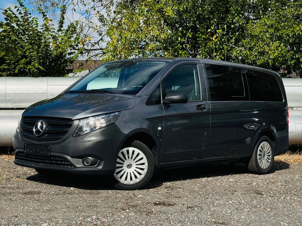 Image of Mercedes-Benz Vito
