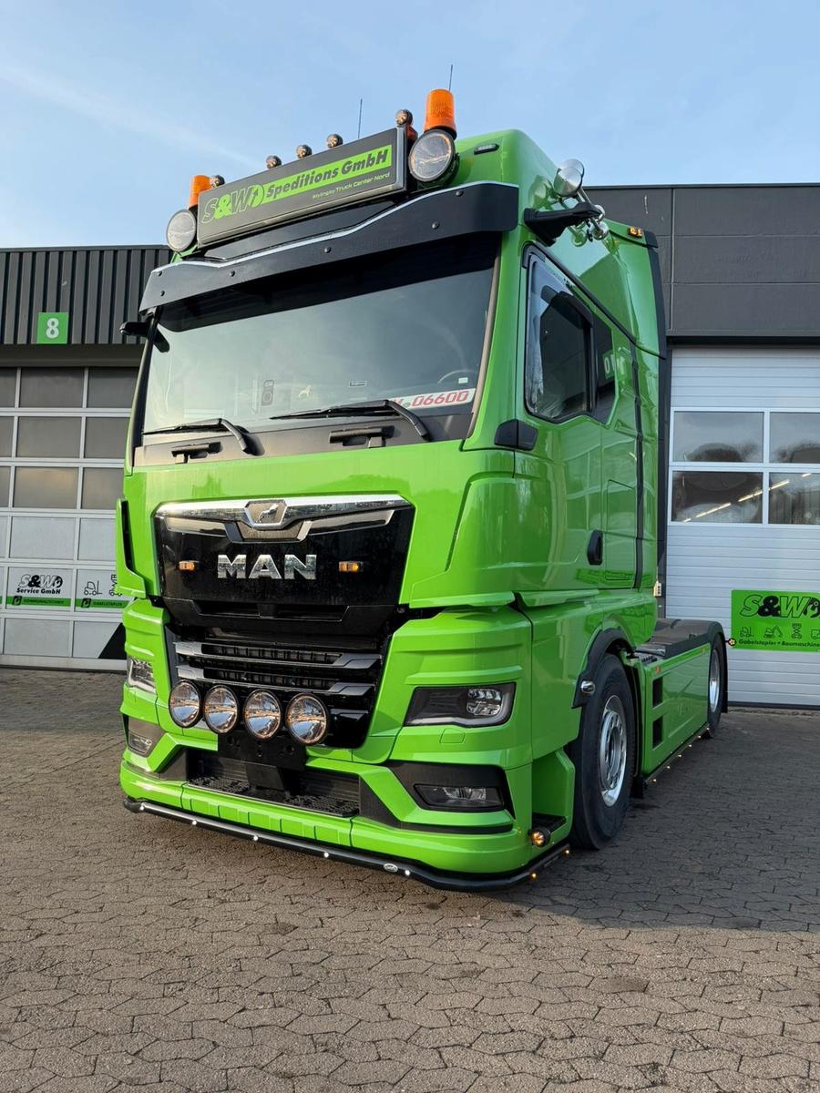 MAN TGX 3 18.520