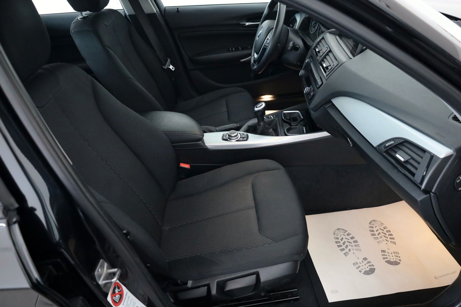Fahrzeugabbildung BMW 120d 5-trg. Advantage Navi,Xenon,SH,PDC,SR+WR